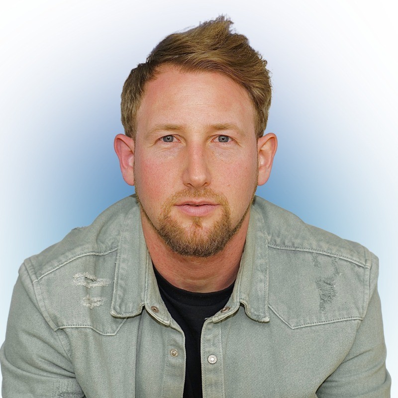 Daniel lewis